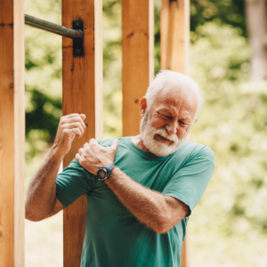 Read more about the article Shoulder Safety for Seniors